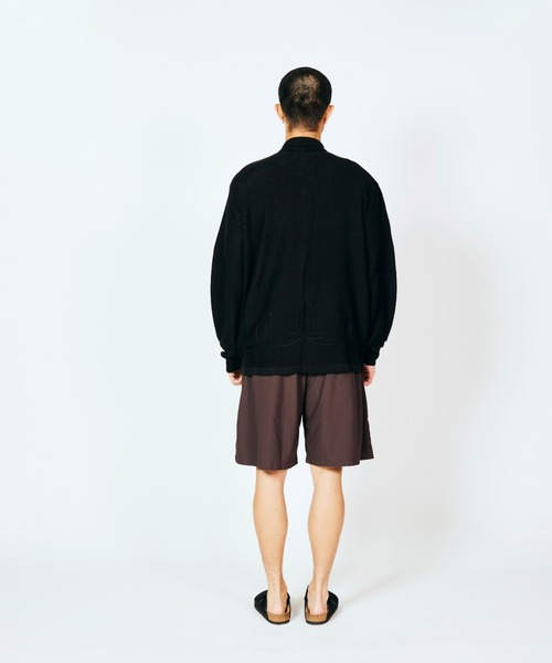 PENNEYS(ぺニーズ)の「PENNEY'S ぺニーズ / ROPE EMB POLO CARDIGAN ぺニーズ アクリルカーディガン(カーディガン/ボレロ・メンズ・ブラック×ホワイト/ブラック/ホワイト・MEDIUM/LARGE)」の5枚目の写真