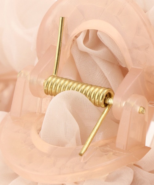 VIS（ビス）の「シフォンバンスヘアクリップ（バレッタ/ヘアクリップ・レディース・ブラック/キナリ/ピンク系その他2・FREE）」の4枚目の写真