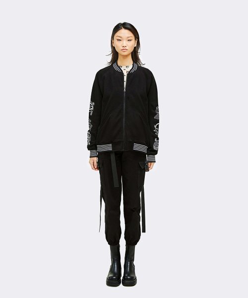 TEENY TIGER(ティーニータイガー)の「Longevity Embroidery bomber Jacket(Black)(ブルゾン・メンズ・その他・LARGE/MEDIUM)」の4枚目の写真