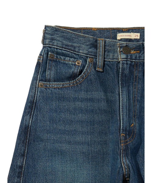 Levi's(リーバイス)の「Levi's/リーバイス CINCH バレルジーンズ(デニムパンツ・レディース・ダークインディゴブルー/インディゴブルー/ライトブルー/ブルー・26inch/25inch/24inch/23inch/28inch/27inch)」の8枚目の写真