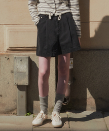 KNOWNBETTER（ノウンベター）の「Classic one pintuck denim short_Black（その他パンツ）」