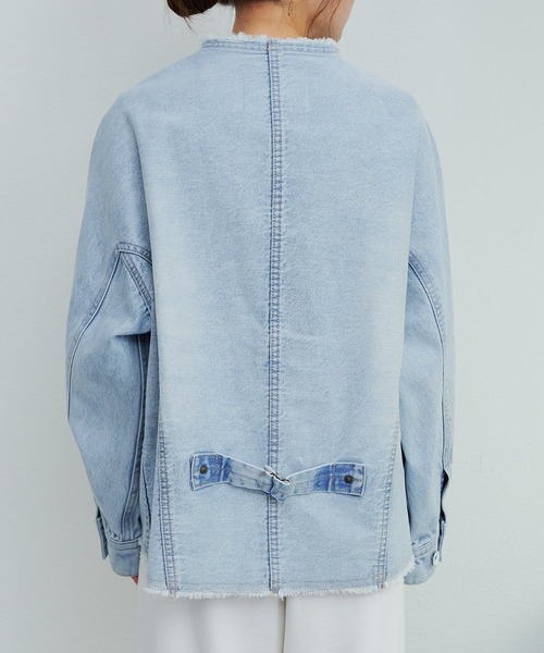 PUAL CE CIN(ピュアルセシン)の「セルビッチデニムノーカラージャケット(デニムジャケット・レディース・ブルー/インディゴブルー・FREE)」の20枚目の写真