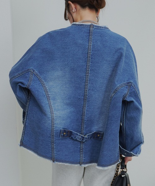 PUAL CE CIN(ピュアルセシン)の「セルビッチデニムノーカラージャケット(デニムジャケット・レディース・ブルー/インディゴブルー・FREE)」の14枚目の写真