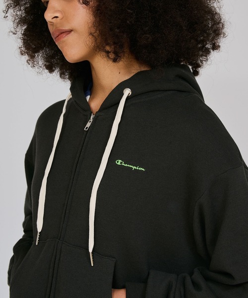 Champion（チャンピオン）の「【Champion/チャンピオン】レディース ジップフーデッドスウェットシャツ（パーカー・レディース・ヘザーグレー/オートミール/モカ/グレイッシュブルー/ブラック系その他・LARGE/MEDIUM）」の21枚目の写真