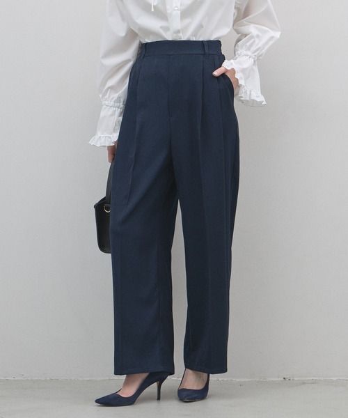 &. NOSTALGIA（アンドドットノスタルジア）の「ツイルワイドストレートパンツ（セットアップ）（スラックス・レディース・ベージュ/ネイビー・M）」の2枚目の写真