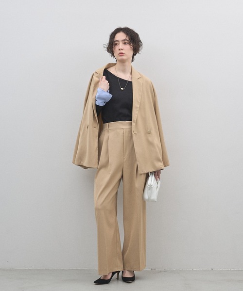 &. NOSTALGIA（アンドドットノスタルジア）の「ツイルワイドストレートパンツ（セットアップ）（スラックス・レディース・ベージュ/ネイビー・M）」の20枚目の写真