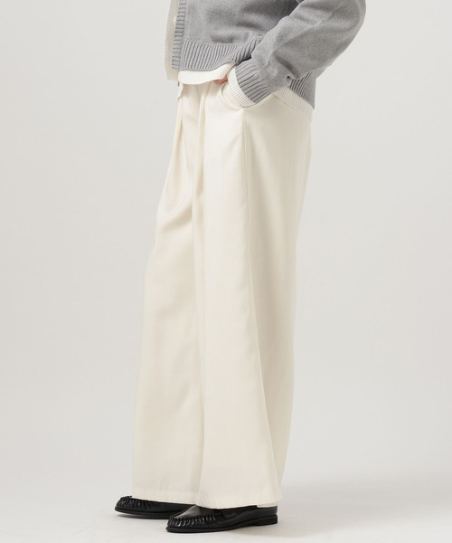 BAYFLOW（ベイフロー）の「[スタイルアップ]TRタックワイドパンツ（その他パンツ・レディース・チャコール/アイボリー・MEDIUM/SMALL）」の22枚目の写真