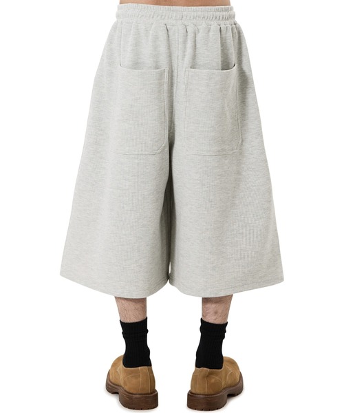 OY（オーワイ）の「『OY/オーワイ』CROSS WAFFLE SHORTS/クロスワッフルショートパンツ（スウェットパンツ・メンズ・グレー/ブラック・L/M）」の11枚目の写真