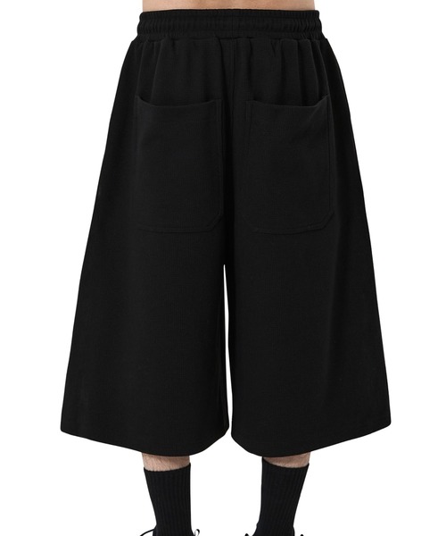 OY（オーワイ）の「『OY/オーワイ』CROSS WAFFLE SHORTS/クロスワッフルショートパンツ（スウェットパンツ・メンズ・グレー/ブラック・L/M）」の5枚目の写真