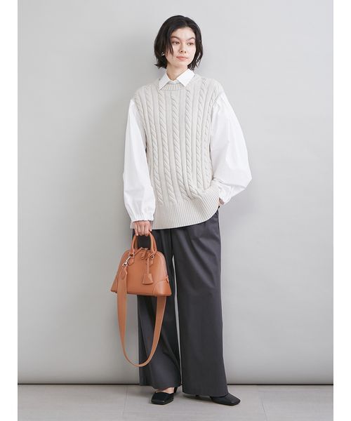 Mila Owen（ミラオーウェン）の「ワイドショルダーミドルボストンバッグ（ボストンバッグ・レディース・ピンク/キャメル/ブラック/アイボリー/イエロー・F）」の22枚目の写真