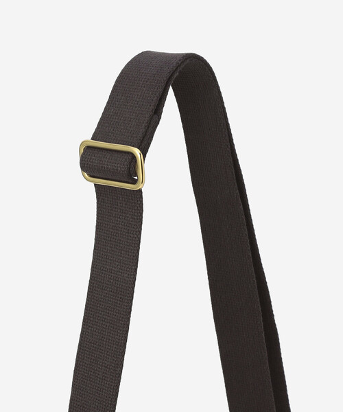 BRADY(ブレディー)の「Brady | NORFOLK UNISEX(ショルダーバッグ・レディース・ブラック/カーキ・ONE)」の4枚目の写真