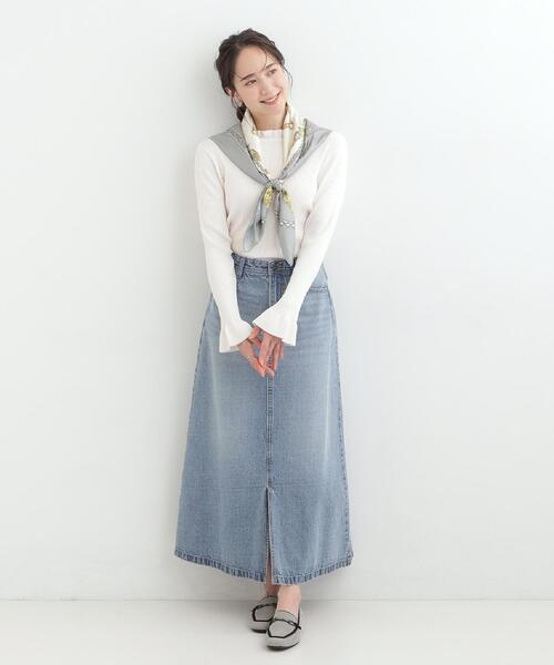 SHOO・LA・RUE（シューラルー）の「大判プリントスカーフ（88×88cm）（バンダナ/スカーフ・レディース・イエロー系3/アイボリー系3/グレー系3/ピンク系その他/ブルー系その他5/レッド系5・00）」の12枚目の写真