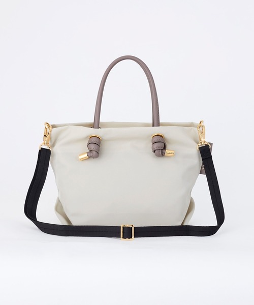 VIOLAd'ORO（ヴィオラドーロ）の「【VIOLAd'ORO】ナイロントートバッグ-BIANCA（トートバッグ・レディース・グレイッシュベージュ/ブルー・FREE）」の11枚目の写真