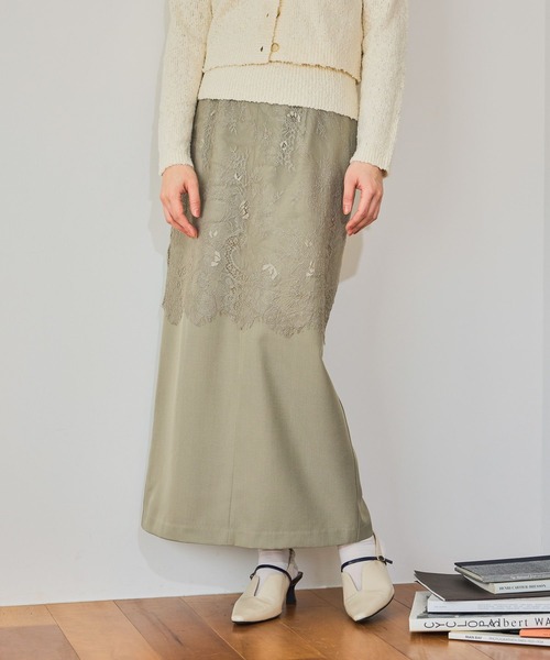 mysty woman（ミスティウーマン）の「レースレイヤードスカート 660061（スカート・レディース・ベージュ/グリーン系その他/ダークブルー・SMALL/MEDIUM）」の2枚目の写真