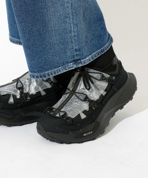 THE NORTH FACE(ザノースフェイス)の「【THE NORTH FACE/ノースフェイス】VECTIV Breeze DCF / ベクティブブリーズDCF(スニーカー・レディース・ブラック/ホワイト・23/24/25)」の2枚目の写真