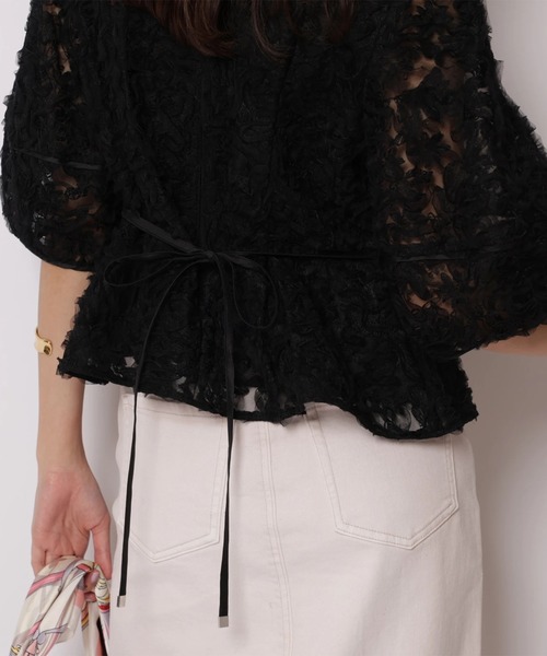 JUSGLITTY（ジャスグリッティー）の「チュールレースブラウス（シャツ/ブラウス・レディース・ブラック/ホワイト・2/1）」の3枚目の写真