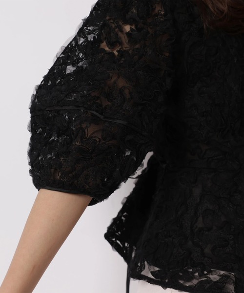 JUSGLITTY（ジャスグリッティー）の「チュールレースブラウス（シャツ/ブラウス・レディース・ブラック/ホワイト・2/1）」の6枚目の写真