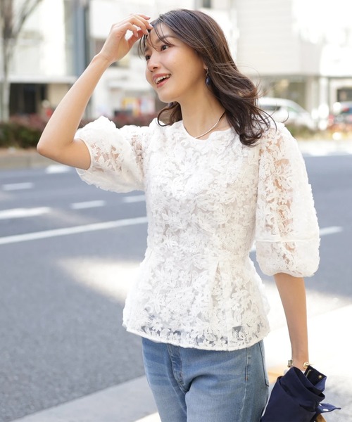 JUSGLITTY（ジャスグリッティー）の「チュールレースブラウス（シャツ/ブラウス・レディース・ブラック/ホワイト・2/1）」の22枚目の写真