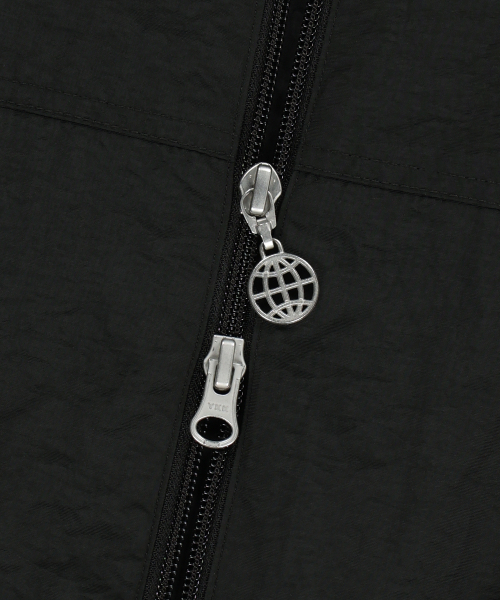 LMCの「PIPING TRACK JACKET black(ナイロンジャケット・メンズ・その他・MEDIUM/LARGE/SMALL)」の4枚目の写真