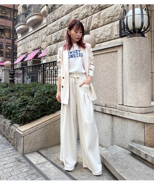 LUGIVA(ルギヴァ)の「【LUGIVA/ルギバ】イージーワイドパンツ(その他パンツ・レディース・オフホワイト/ブラック・FREE)」の4枚目の写真