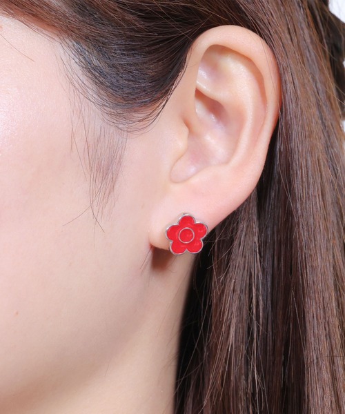 MARY QUANT（マリークワント）の「カラフルエポ ピアス（ピアス（両耳用）・レディース・グリーン/レッド/ブルー/パープル/イエロー・FREE）」の5枚目の写真
