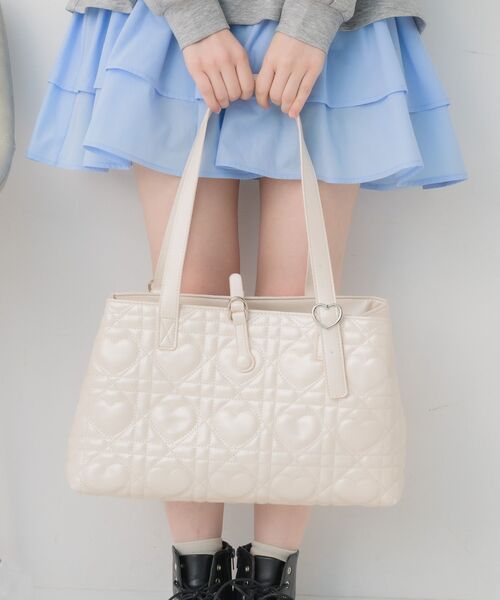 RETRO GIRL（レトロガール）の「ハートキルトキャリーオンバッグ（トートバッグ・レディース・ピンク/オフホワイト/ブラック・ONE SIZE）」の3枚目の写真