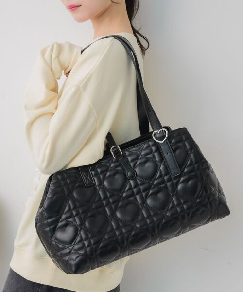 RETRO GIRL（レトロガール）の「ハートキルトキャリーオンバッグ（トートバッグ・レディース・ピンク/オフホワイト/ブラック・ONE SIZE）」の6枚目の写真