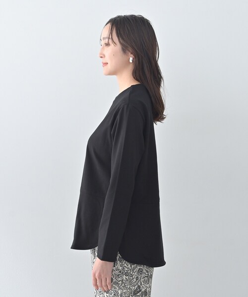 Liyoca（リヨカ）の「【Liyoca】ベーシック天竺スリットプルオーバー（Tシャツ/カットソー・レディース・ホワイト/ブラック・02）」の13枚目の写真