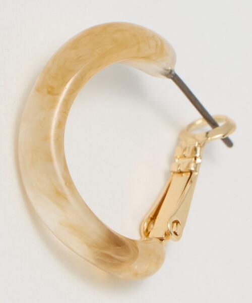 green label relaxing(グリーンレーベルリラクシング)の「マーブル ピアス(ピアス(両耳用)・レディース・ダークグレー/ベージュ・FREE)」の6枚目の写真