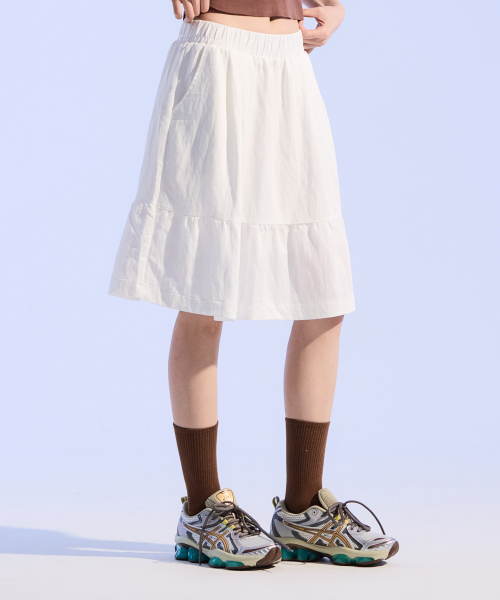 MOAA(モア)の「Breeze Tiered Skirt (WHITE)(スカート・レディース・その他・FREE)」の1枚目の写真