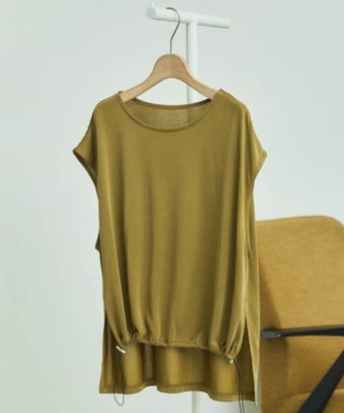 Doux archives(ドゥアルシーヴ)の「裾ドロストフレンチスリーブカットトップス(Tシャツ/カットソー・レディース・キャメル/ブラック/グレー・FREE)」の3枚目の写真