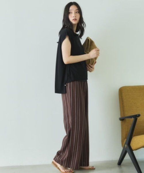 Doux archives(ドゥアルシーヴ)の「裾ドロストフレンチスリーブカットトップス(Tシャツ/カットソー・レディース・キャメル/ブラック/グレー・FREE)」の11枚目の写真