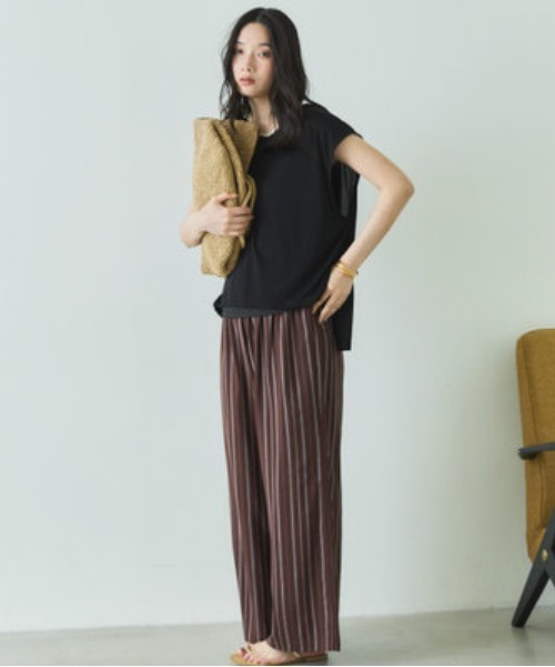 Doux archives(ドゥアルシーヴ)の「裾ドロストフレンチスリーブカットトップス(Tシャツ/カットソー・レディース・キャメル/ブラック/グレー・FREE)」の12枚目の写真