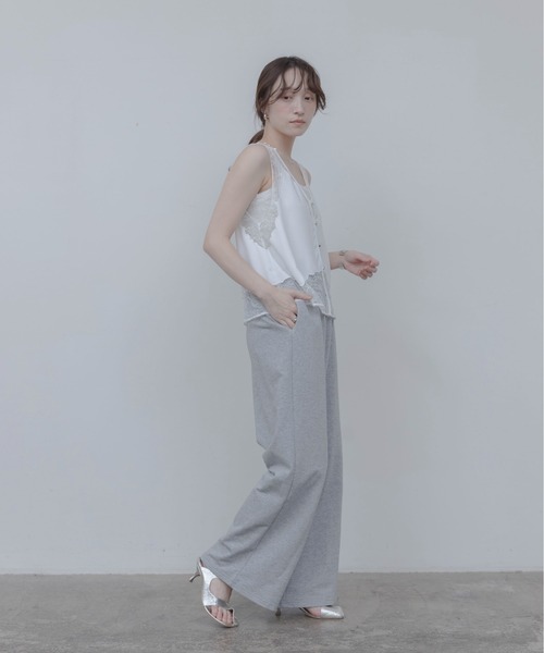 Eimee Law（エイミーロウ）の「レースエンブロランジェリージレ（ベスト・レディース・サックスブルー/オフホワイト/ネイビー/ブラック・FREE）」の16枚目の写真