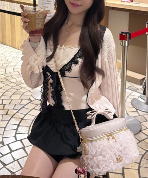one after another NICE CLAUP（ワンアフターアナザーナイスクラップ）の「配色レースニットビスチェ（キャミソール・レディース・ブラック/ピンク/サックスブルー/オフホワイト・FREE）」の19枚目の写真