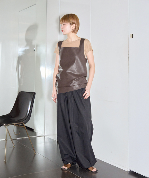 CITYSHOP(シティーショップ)の「FAUX LEATHER TOPS:ブラウス(シャツ/ブラウス・レディース・ブラック/ブラウン・FREE)」の7枚目の写真