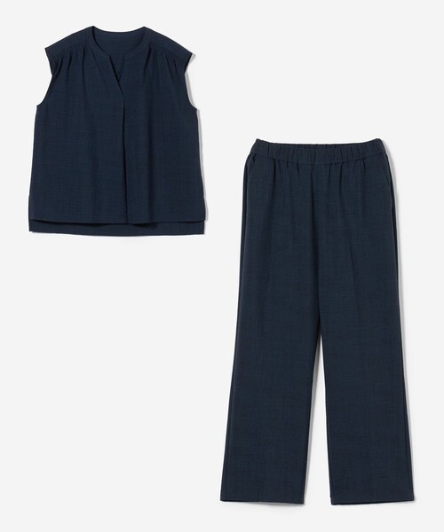 A DAY IN THE LIFE UNITED ARROWS(アデイインザライフユナイテッドアローズ)の「キーネックブラウス+ワイドパンツ ‐ウォッシャブル‐ <A DAY IN THE LIFE>(ワンピース・レディース・オリーブ/ネイビー/ベージュ・36/38)」の3枚目の写真