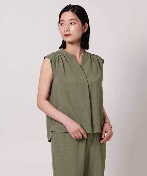 A DAY IN THE LIFE UNITED ARROWS(アデイインザライフユナイテッドアローズ)の「キーネックブラウス+ワイドパンツ ‐ウォッシャブル‐ <A DAY IN THE LIFE>(ワンピース・レディース・オリーブ/ネイビー/ベージュ・36/38)」の6枚目の写真