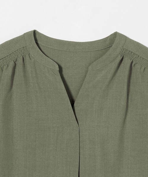 A DAY IN THE LIFE UNITED ARROWS(アデイインザライフユナイテッドアローズ)の「キーネックブラウス+ワイドパンツ ‐ウォッシャブル‐ <A DAY IN THE LIFE>(ワンピース・レディース・オリーブ/ネイビー/ベージュ・36/38)」の19枚目の写真