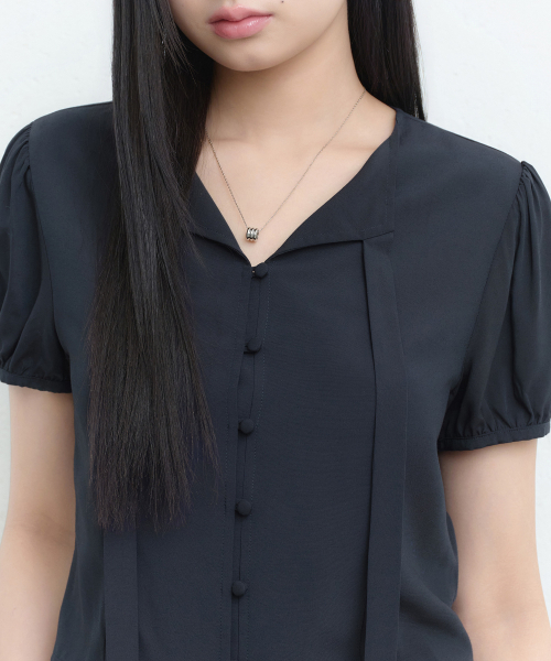 MUSINSA STANDARD WOMAN（ムシンサスタンダードウーマン）の「ウィメンズパフスリーブタイブラウス[ダークネイビー]（シャツ/ブラウス・レディース・その他・SMALL/MEDIUM/LARGE/X-SMALL）」の5枚目の写真