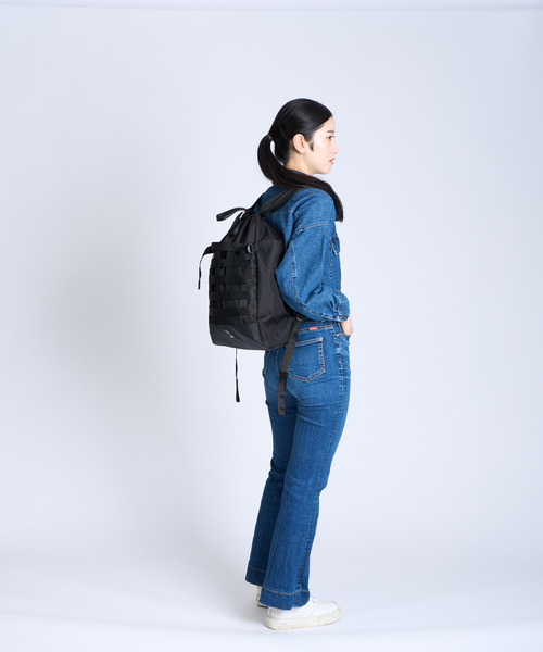 CHROME（クローム）の「［ CHROME / クローム ］BARRAGE KNAPSACK BK_BLACK / バラージ ナップサック ブラック 21リットル 耐水（バックパック/リュック・メンズ・ブラック・FREE）」の20枚目の写真