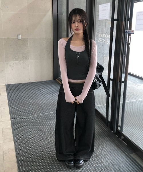 anyonemore(エニワンモア)の「配色ホルターネックタンクトップ+切替長袖Tシャツセット(Tシャツ/カットソー・レディース・ピンク・FREE)」の10枚目の写真