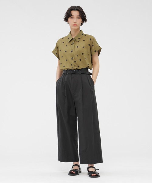 MARGARET HOWELL(マーガレットハウエル)の「COTTON LINEN(その他パンツ・レディース・ベージュ/チャコール・3/2/1/0)」の2枚目の写真