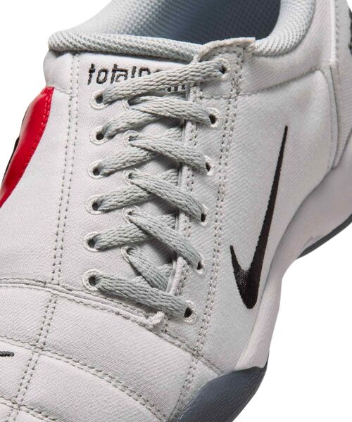NIKE（ナイキ）の「トータル 90 プレミアム メンズシューズ / Total 90 Premium Men's Shoes IH3585-002 Light Smoke Grey（スニーカー・メンズ・スモークグレー・26/26.5/27/27.5/28/24.5/25.5/28.5/29/29.5/30/24/25）」の3枚目の写真