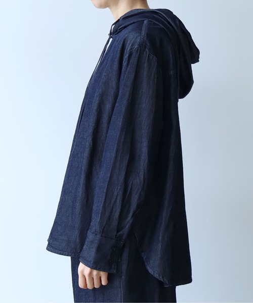 yuni(ユニ )の「R/C soft denim hoody(パーカー・レディース・ネイビー・FREE)」の12枚目の写真