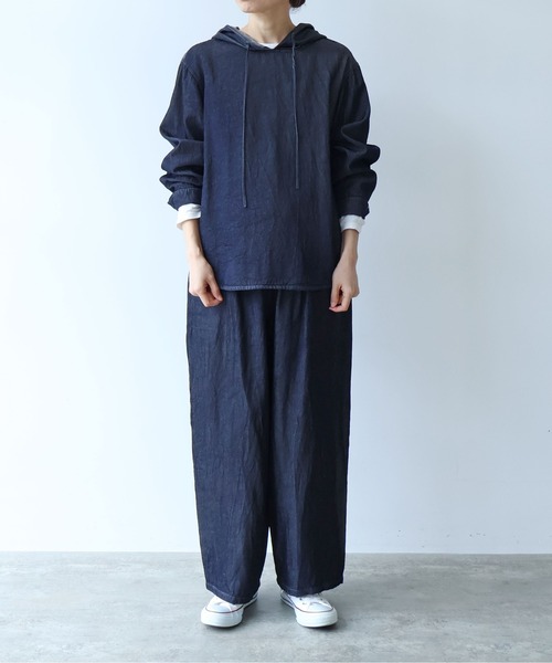 yuni(ユニ )の「R/C soft denim hoody(パーカー・レディース・ネイビー・FREE)」の2枚目の写真
