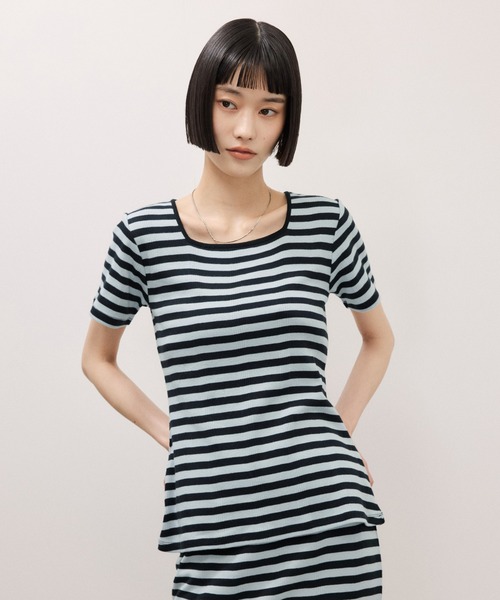 ADAM ET ROPE'(アダムエロペ)の「【Miller for ADAM ET ROPE'】別注 スクエアTee(Tシャツ/カットソー・レディース・ブルー/キナリ・FREE)」の7枚目の写真