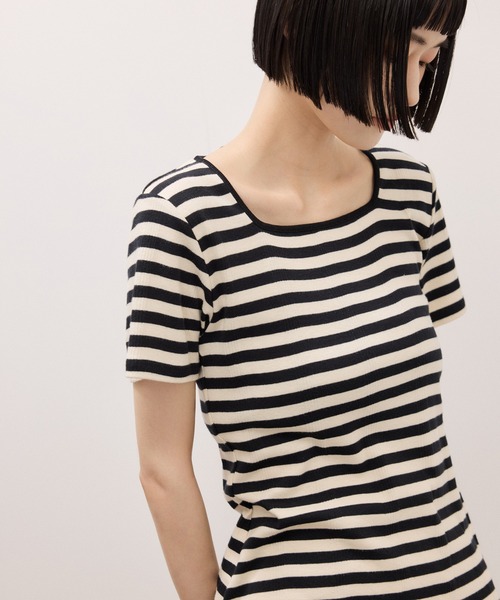 ADAM ET ROPE'(アダムエロペ)の「【Miller for ADAM ET ROPE'】別注 スクエアTee(Tシャツ/カットソー・レディース・ブルー/キナリ・FREE)」の12枚目の写真