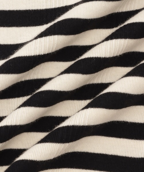 ADAM ET ROPE'(アダムエロペ)の「【Miller for ADAM ET ROPE'】別注 スクエアTee(Tシャツ/カットソー・レディース・ブルー/キナリ・FREE)」の21枚目の写真