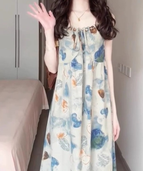 AMAJI(アマジ)の「水墨画風タイダイキャミソールマキシワンピース(ワンピース・レディース・マルチ・X-LARGE/LARGE/MEDIUM/SMALL)」の2枚目の写真